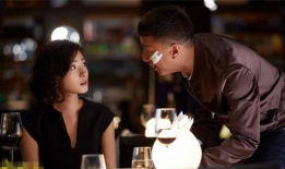 电电视剧,跨越时空的激情碰撞